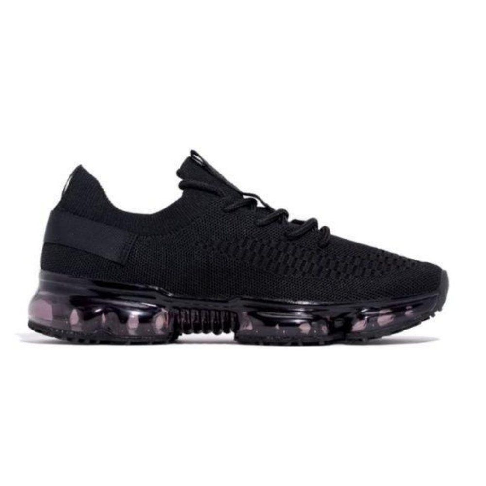 !! NEW !! Slip On Flyknit Sneakers in Black - Picture 3 of 10
